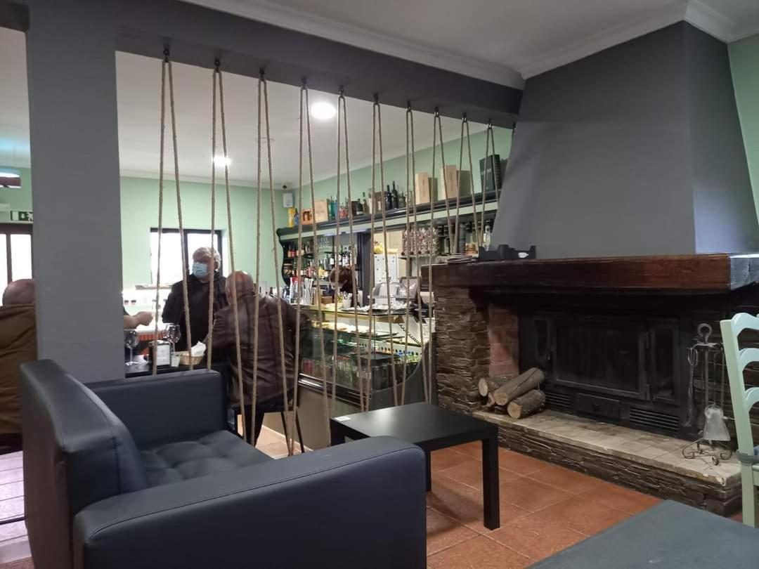 D'aqui e D'acolá - Pardieiros Esterno foto