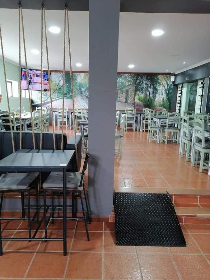 D'aqui e D'acolá - Pardieiros Esterno foto