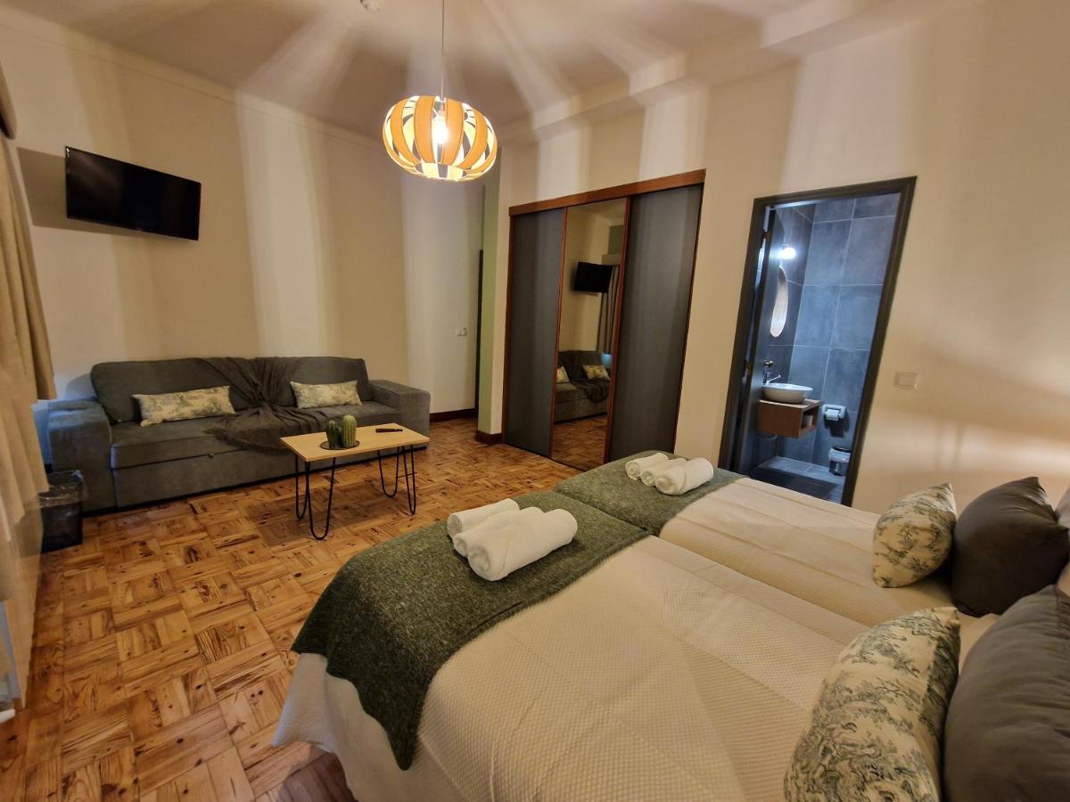 D'aqui e D'acolá - Pardieiros Esterno foto